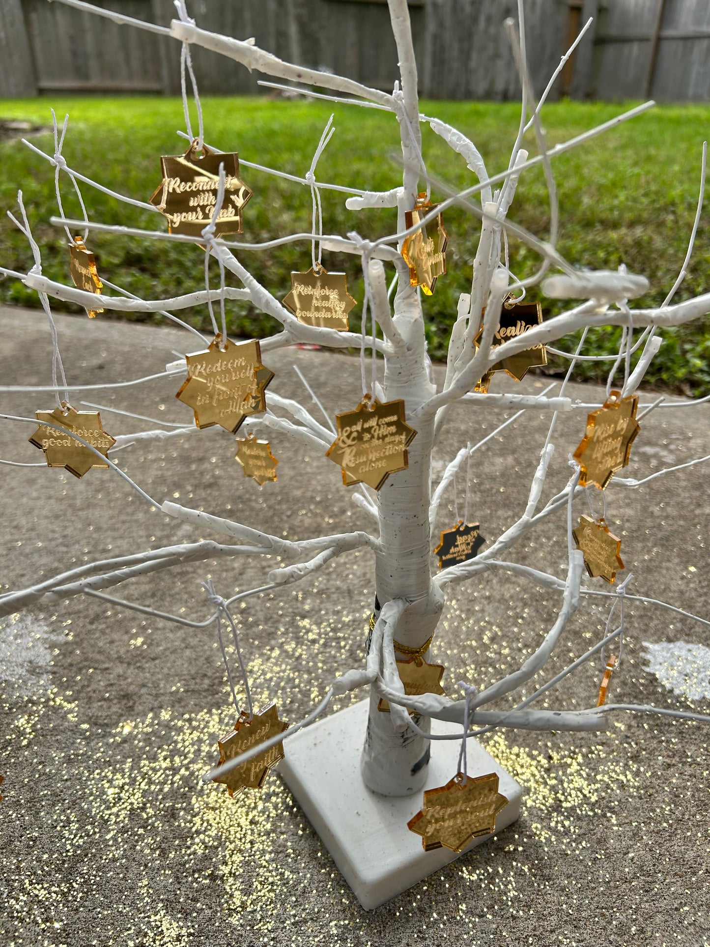 RAMADAN REMINDERS LIGHT UP TREE -small 2 ft