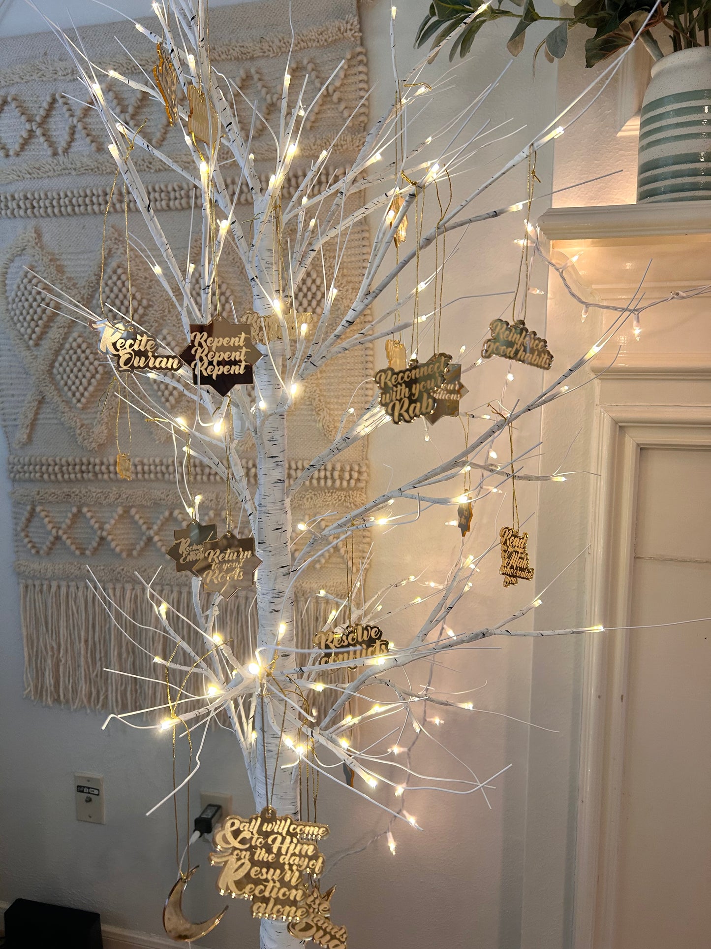 Righteous Reminders Tree- Ramadan and Beyond 6ft